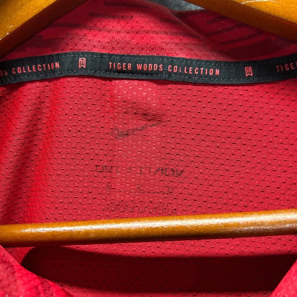 Nike Tiger Woods Collection‎ Mens Red Striped Blade Collar Golf Polo Shirt Large